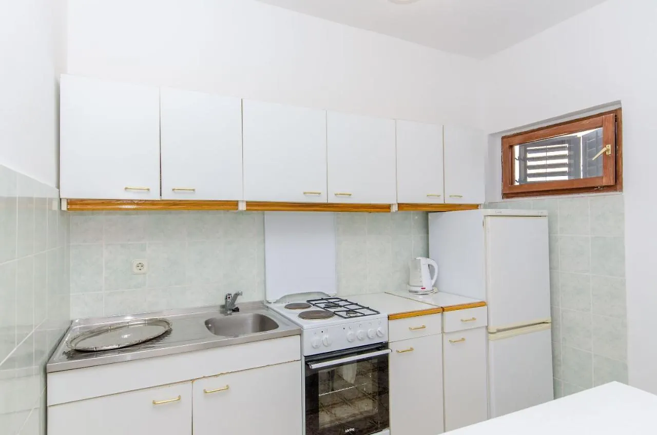 Apartments Bee Maja Trogir